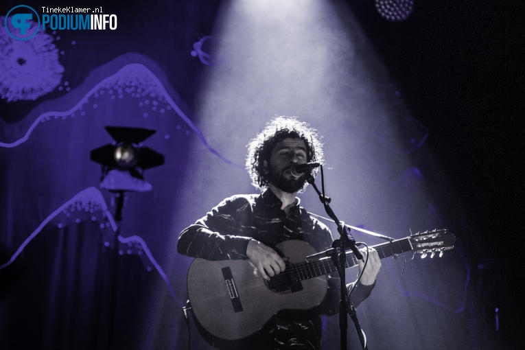 José González op Jose Gonzalez - 10/12 - TivoliVredenburg foto