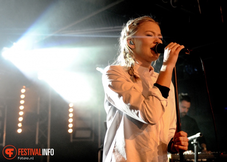 Astrid S op Eurosonic Noorderslag 2016 - Vrijdag foto