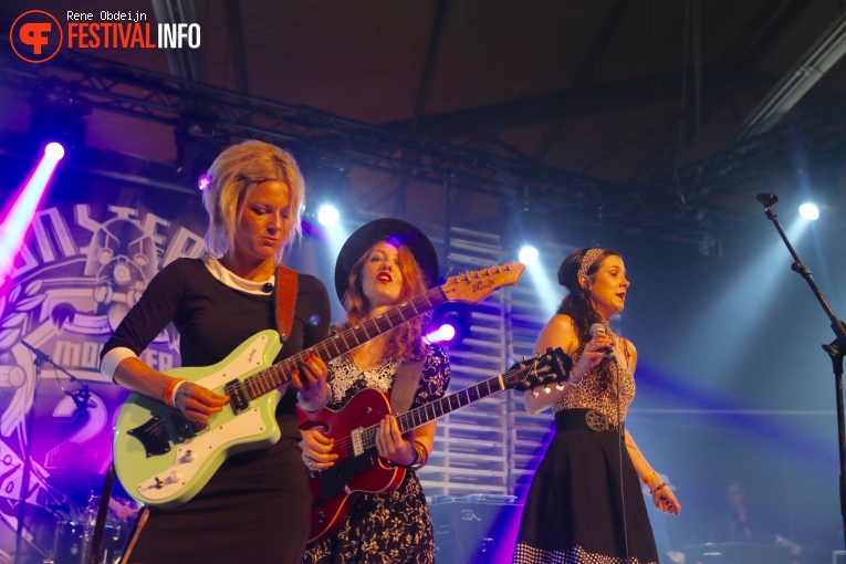 Bootleg Betty op MOMfest foto