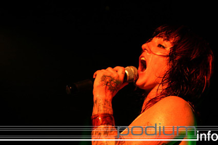 Walls Of Jericho op Walls Of Jericho - 15/6 - Fenix foto