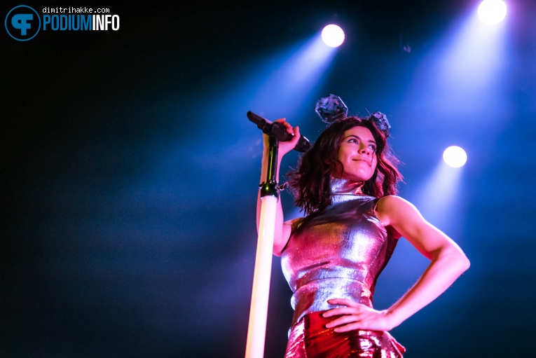 Marina and the Diamonds op Marina and The Diamonds - 25/2 - TivoliVredenburg foto