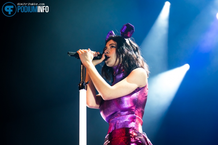 Marina and the Diamonds op Marina and The Diamonds - 25/2 - TivoliVredenburg foto