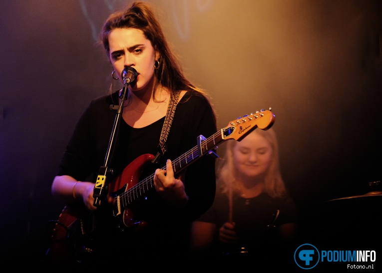 Hinds op Hinds - 27/2 - Bitterzoet foto