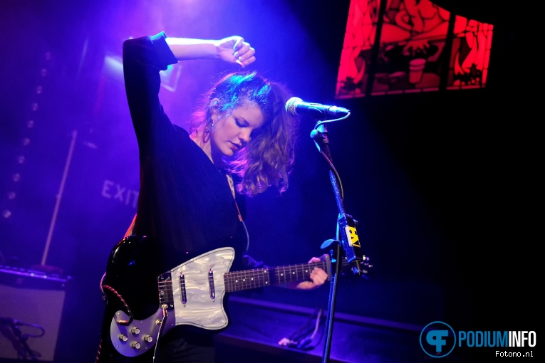Hinds op Hinds - 27/2 - Bitterzoet foto