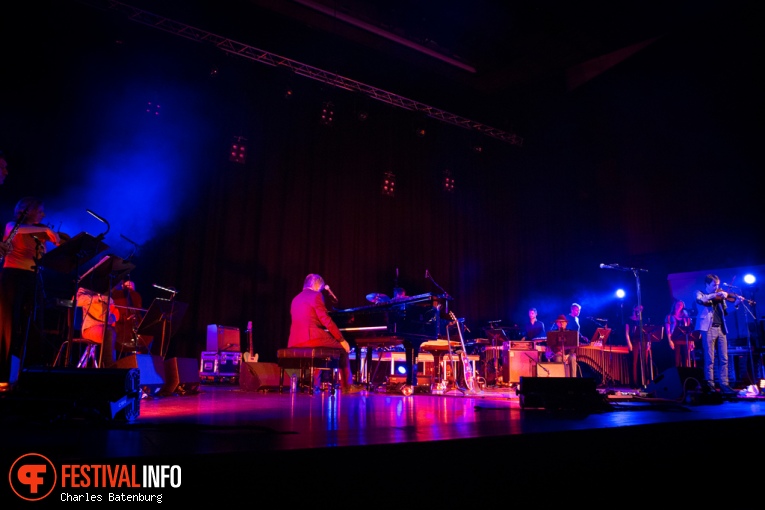 Neil Finn op Cross-linx (Rotterdam) 2016 foto