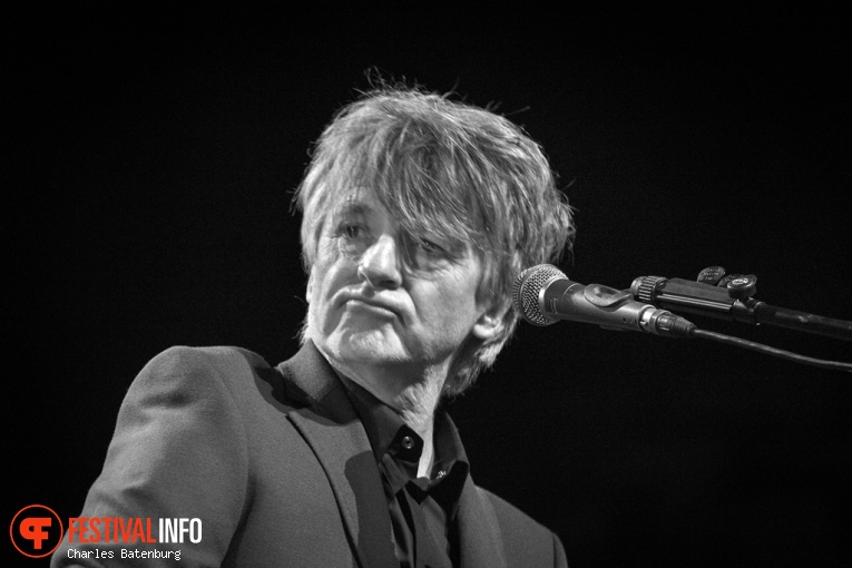 Neil Finn op Cross-linx (Rotterdam) 2016 foto