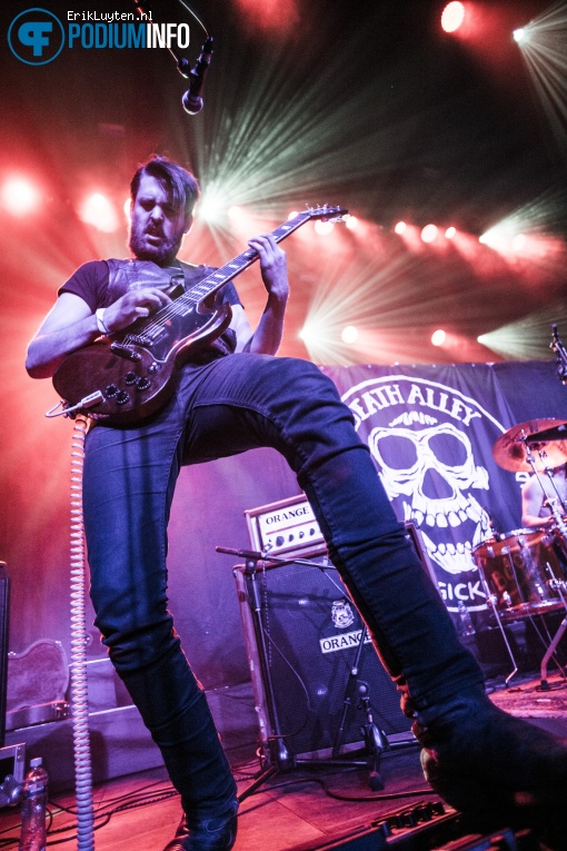 Death Alley op Ghost - 01/03 - Ghost foto