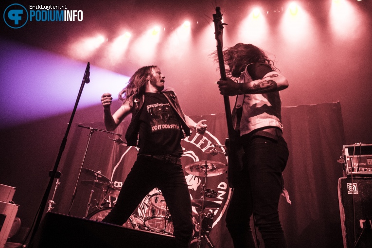 Death Alley op Ghost - 01/03 - Ghost foto