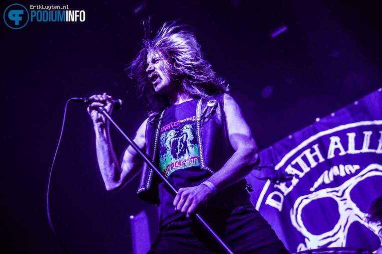 Death Alley op Ghost - 01/03 - Ghost foto