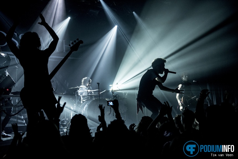 Crossfaith op Crossfaith - 03/03 - De Helling foto