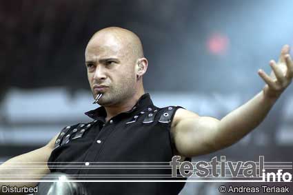 Disturbed op Fields of Rock 2003 foto