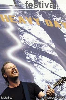 Metallica op Fields of Rock 2003 foto