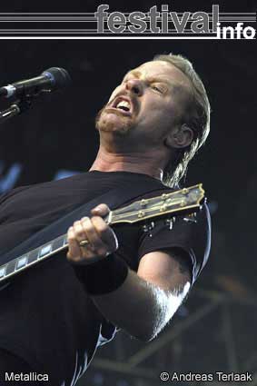 Metallica op Fields of Rock 2003 foto