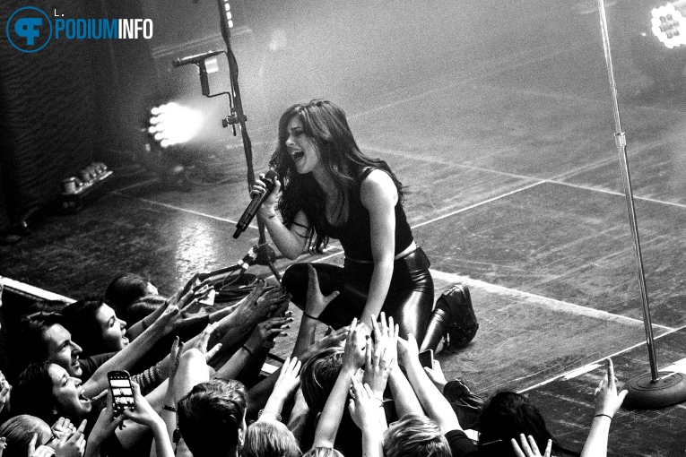 Foto Against The Current op Against The Current - 04/03 - Melkweg