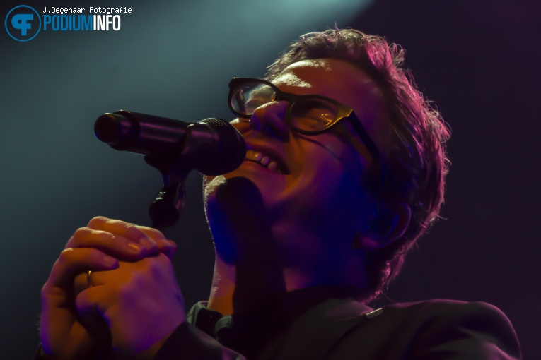 Guus Meeuwis op Guus Meeuwis - 2/3 - TivoliVredenburg foto