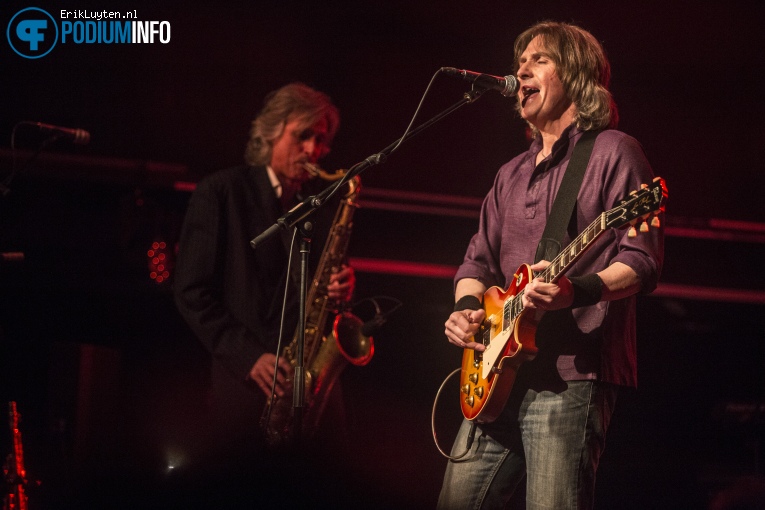 Foto The Dire Straits Experience op The Dire Straits Experience - 13/03 - 013