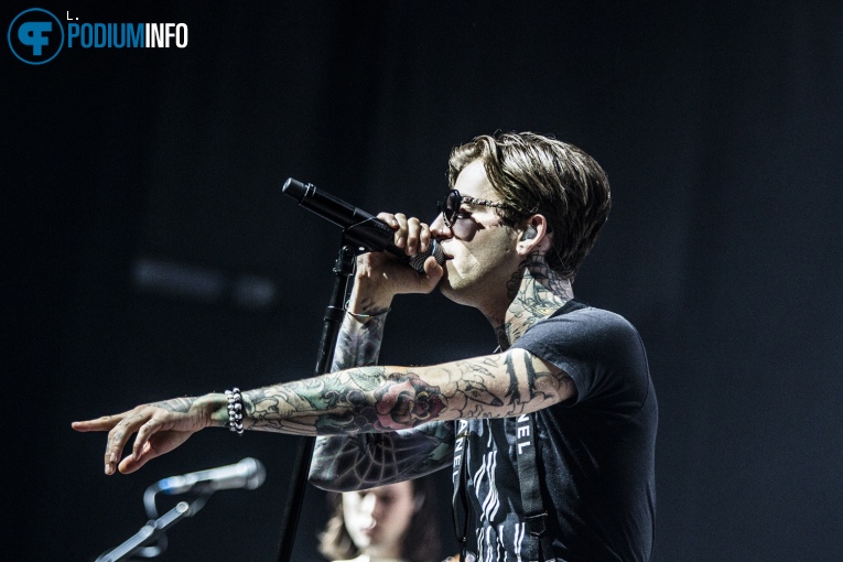 The Neighbourhood op The Neighbourhood - 15/03 - TivoliVredenburg foto