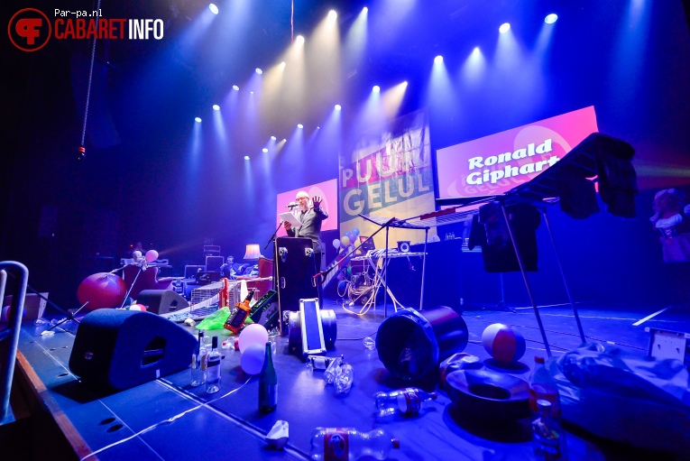 Ronald Giphart op Puur Gelul - 13/03 - Gebr. de Nobel foto