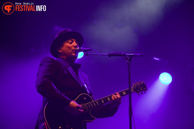 Fun Lovin' Criminals op Paaspop 2016 - Vrijdag foto