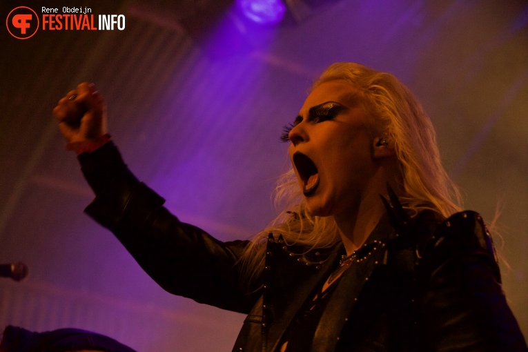 Battle Beast op Paaspop 2016 - Vrijdag foto