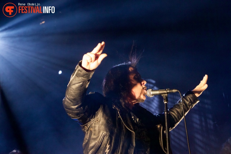 Monster Magnet op Paaspop 2016 - Zondag foto