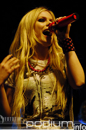 Avril Lavigne op Avril Lavigne - 28/6 - Hotel Arena foto