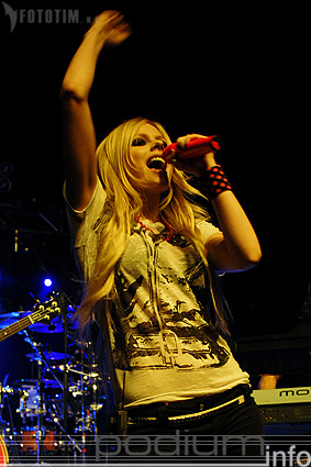 Avril Lavigne op Avril Lavigne - 28/6 - Hotel Arena foto