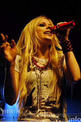 Avril Lavigne op Avril Lavigne - 28/6 - Hotel Arena foto
