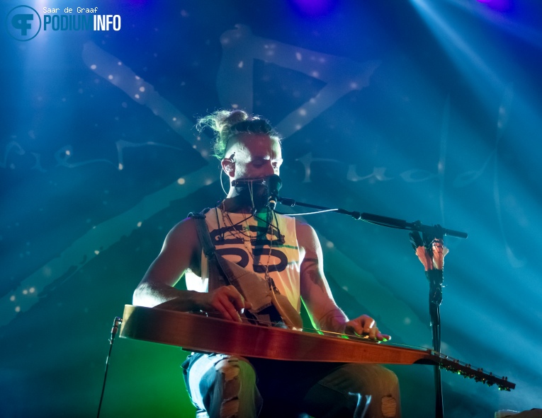 Xavier Rudd op Xavier Rudd - 04/04 - Melkweg foto