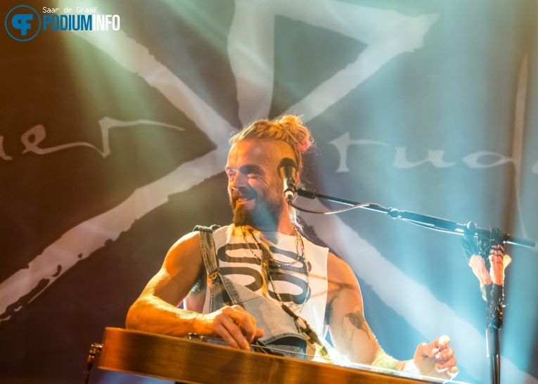 Xavier Rudd op Xavier Rudd - 04/04 - Melkweg foto