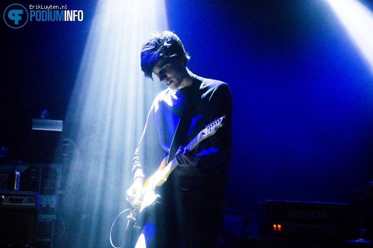 Rape Blossoms op A Place to Bury Strangers - 06/04 - Effenaar foto