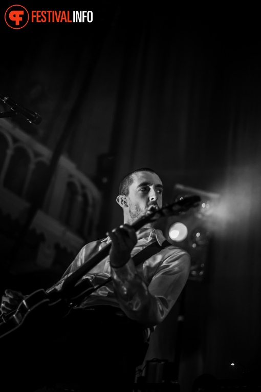 The Last Shadow Puppets op The Last Shadow Puppets - 07/04 - Paradiso foto