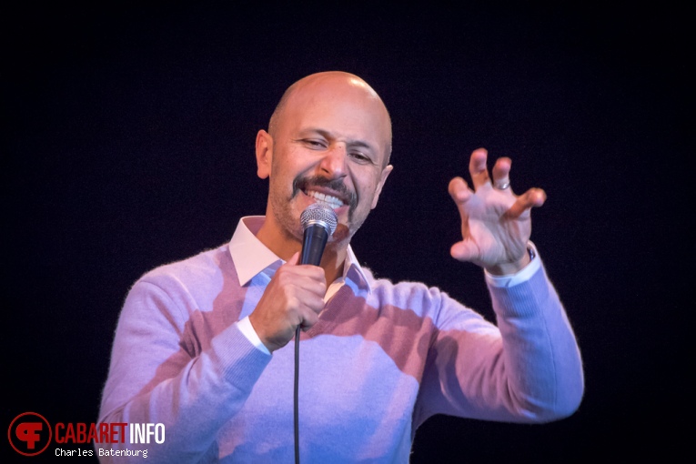 Maz Jobrani op Maz Jobrani - 10/04 - Oude Luxor Theater foto