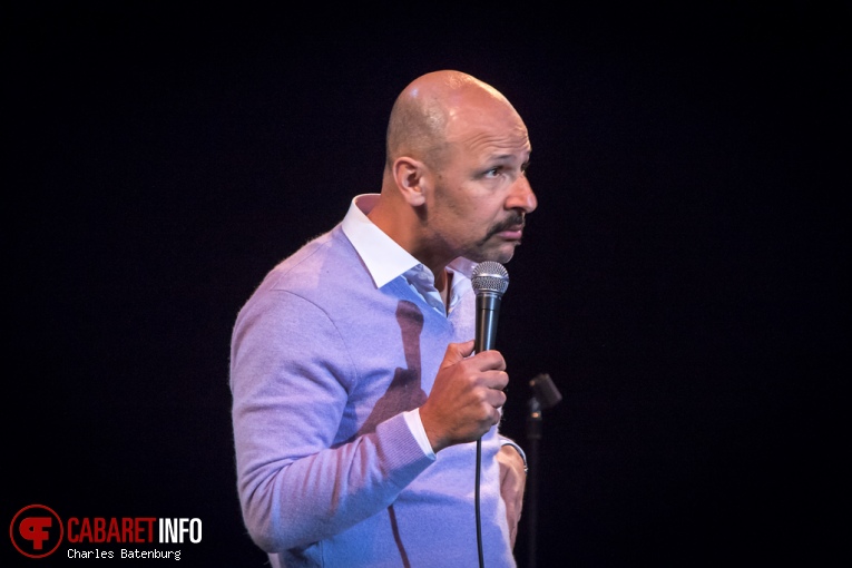 Maz Jobrani op Maz Jobrani - 10/04 - Oude Luxor Theater foto