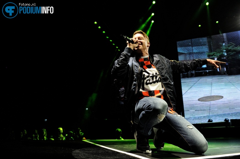 Macklemore & Ryan Lewis op Macklemore & Ryan Lewis - 10/04 - Ziggo Dome foto