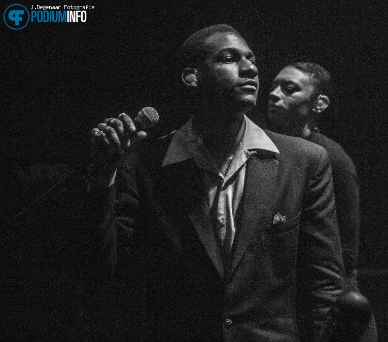 Leon Bridges op Leon Bridges - 15/4 - TivoliVredenburg foto