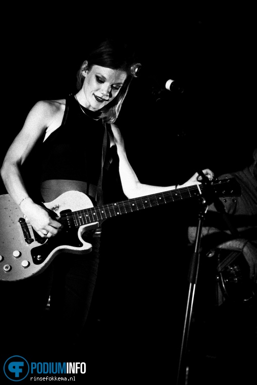 Trixie Whitley op Trixie Whitley - 21/04 - De Helling foto