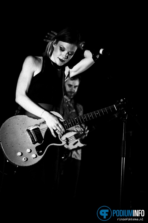 Trixie Whitley op Trixie Whitley - 21/04 - De Helling foto