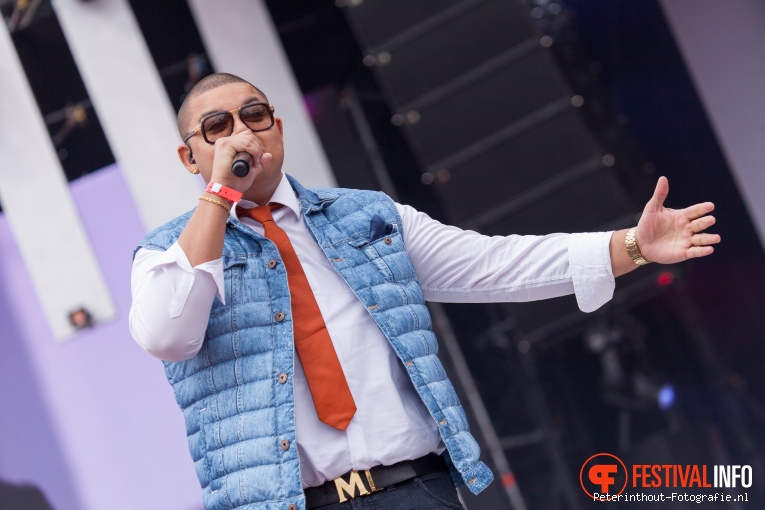 Ali B op 538 Koningsdag 2016 foto