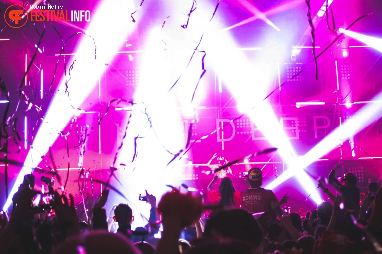 Oliver Heldens op Kingsland Den Bosch 2016 foto