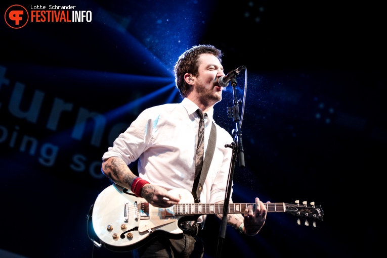 Frank Turner & The Sleeping Souls op Groezrock 2016 - Vrijdag foto