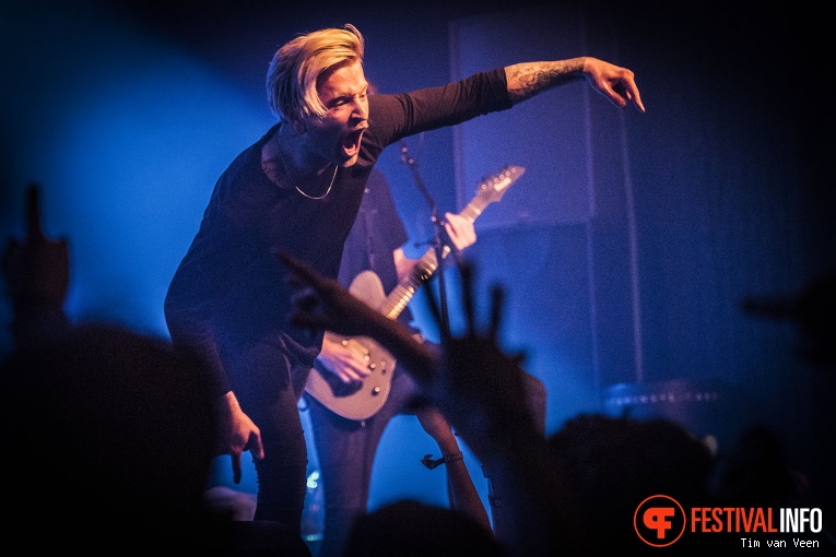 Bury Tomorrow op Impericon Festival 2016 foto