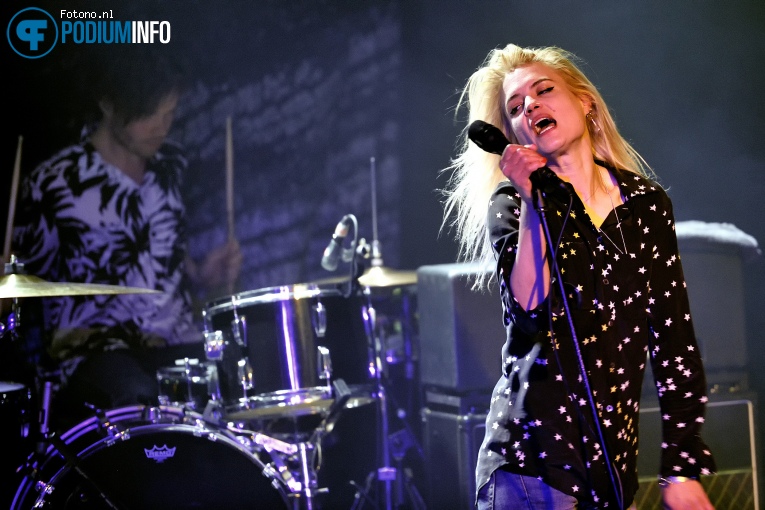 The Kills op The Kills - 01/05 - Melkweg foto