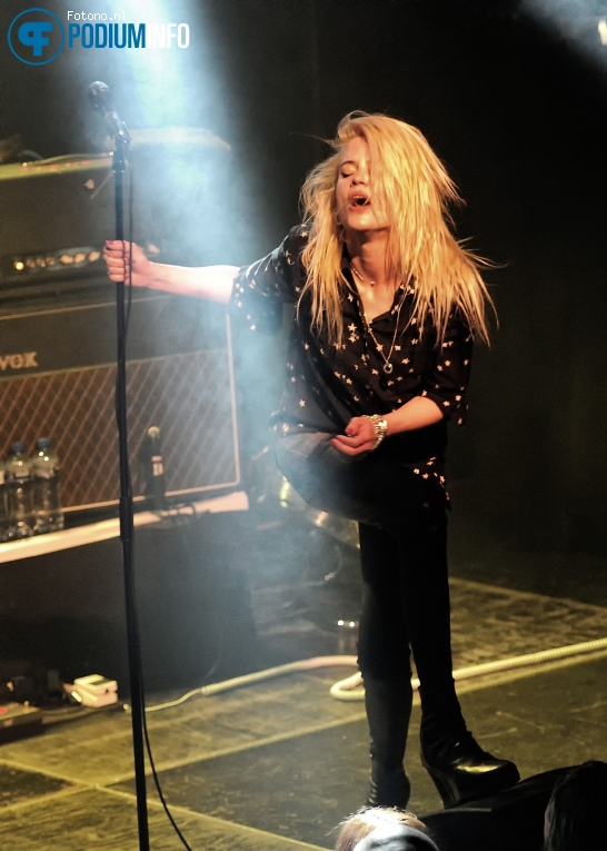 The Kills op The Kills - 01/05 - Melkweg foto