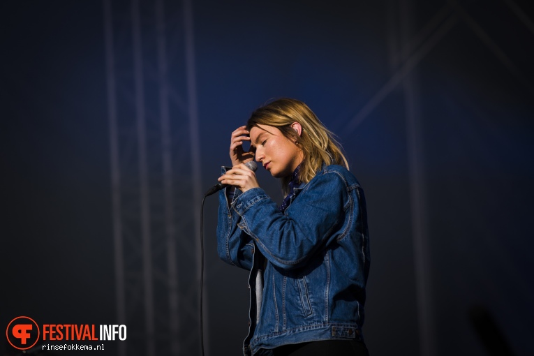 Rondé op Bevrijdingsfestival Overijssel 2016 foto