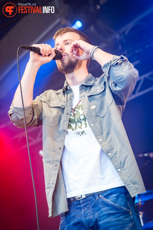 Tourist LeMC op Bevrijdingsfestival Overijssel 2016 foto