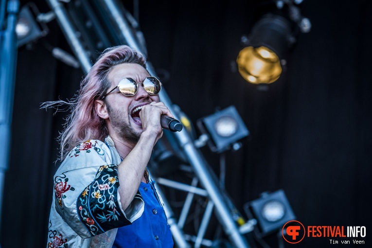 Jett Rebel op Bevrijdingsfestival Utrecht 2016 foto