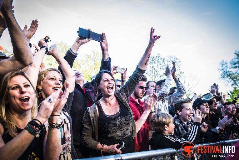 Juliette and the Licks op Bevrijdingsfestival Utrecht 2016 foto