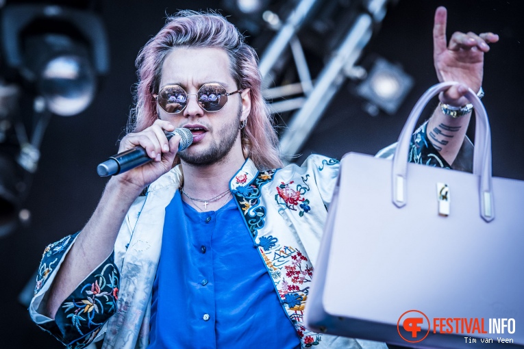 Jett Rebel op Bevrijdingsfestival Utrecht 2016 foto