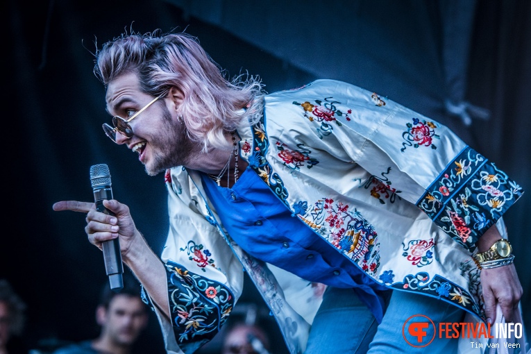 Jett Rebel op Bevrijdingsfestival Utrecht 2016 foto